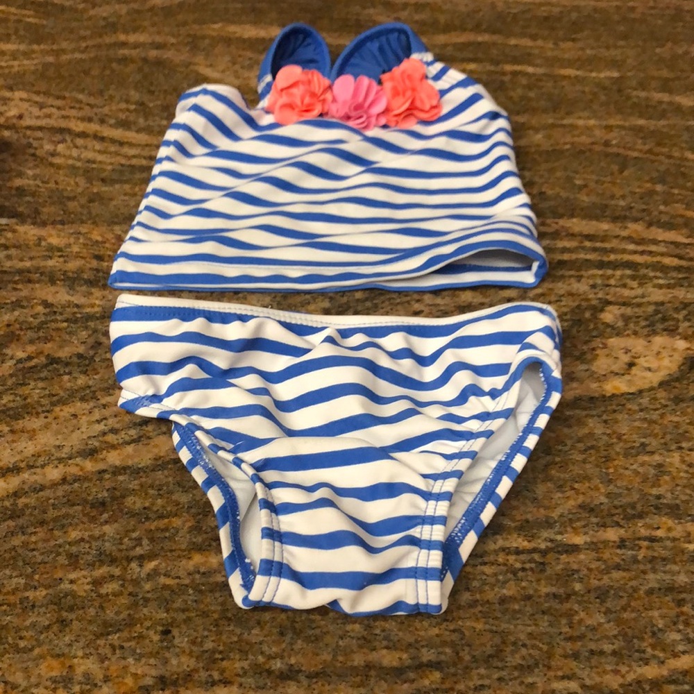 Bathing suit